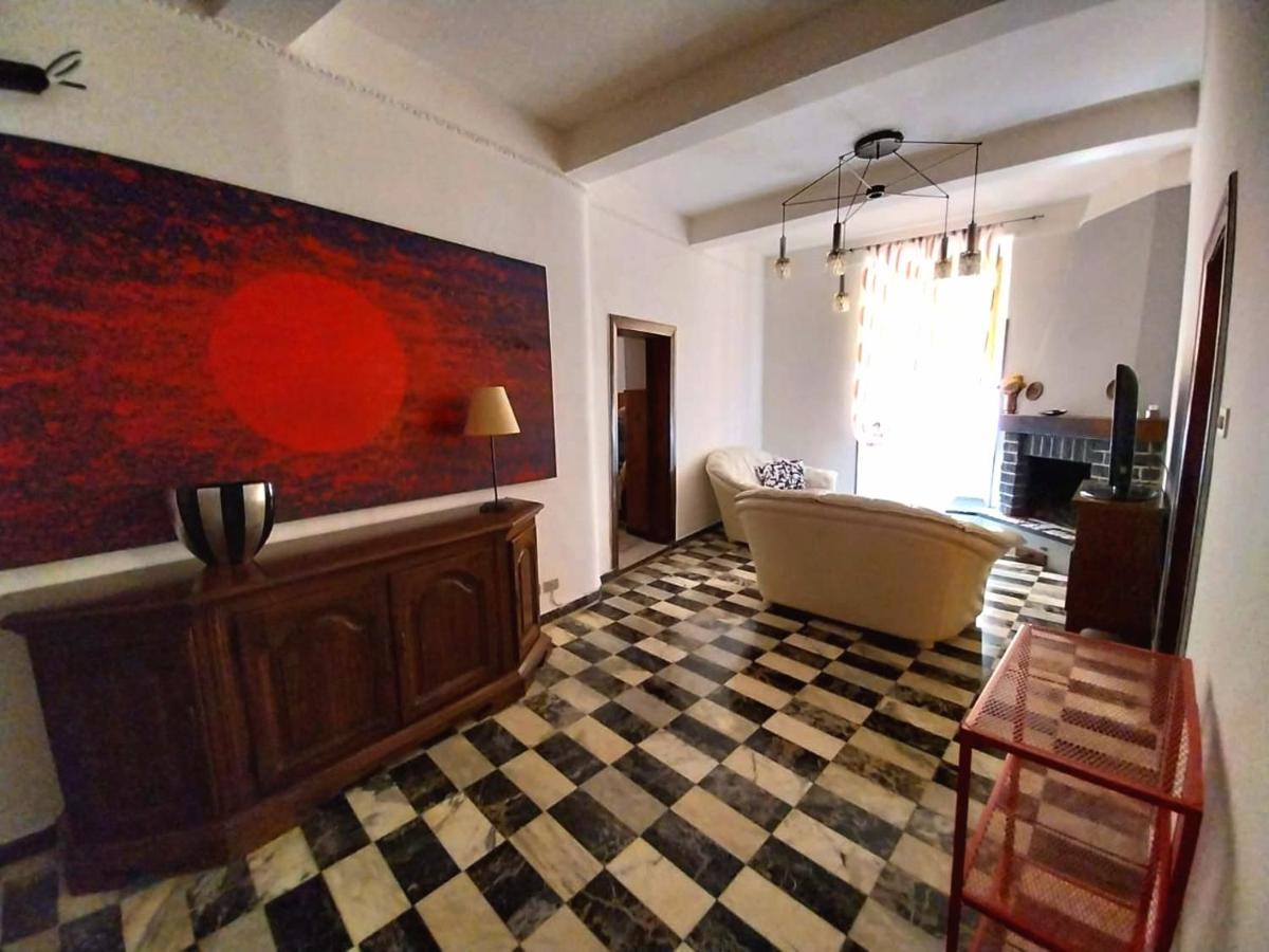דירות Supino Casina Di Paolo E Maria מראה חיצוני תמונה