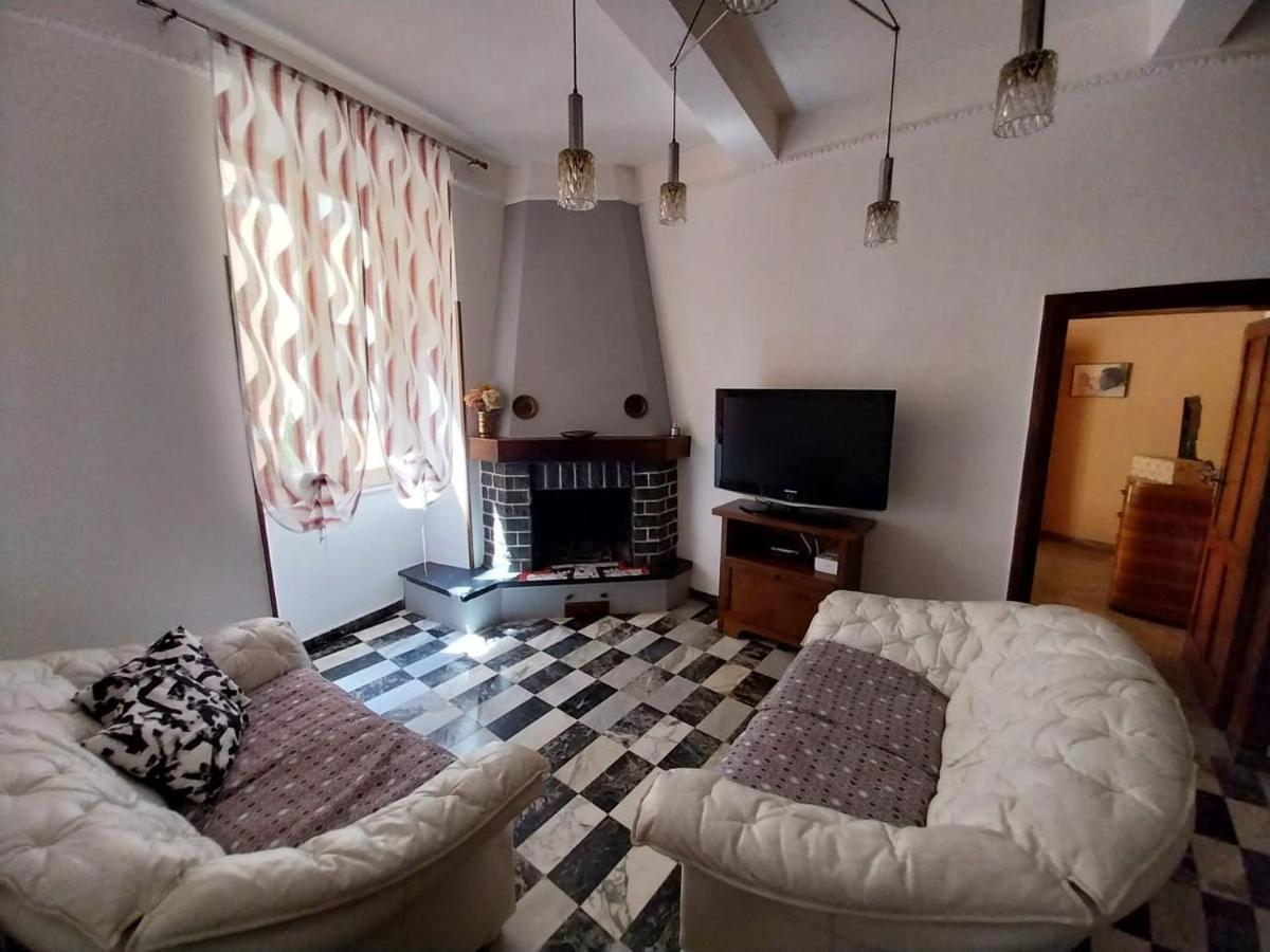 דירות Supino Casina Di Paolo E Maria מראה חיצוני תמונה