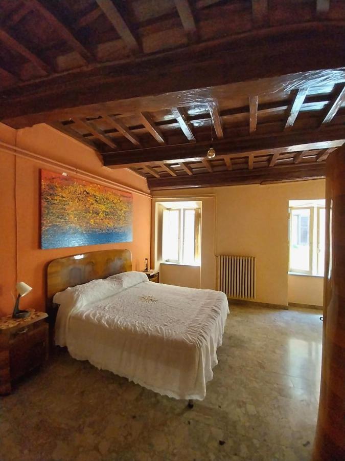 דירות Supino Casina Di Paolo E Maria מראה חיצוני תמונה