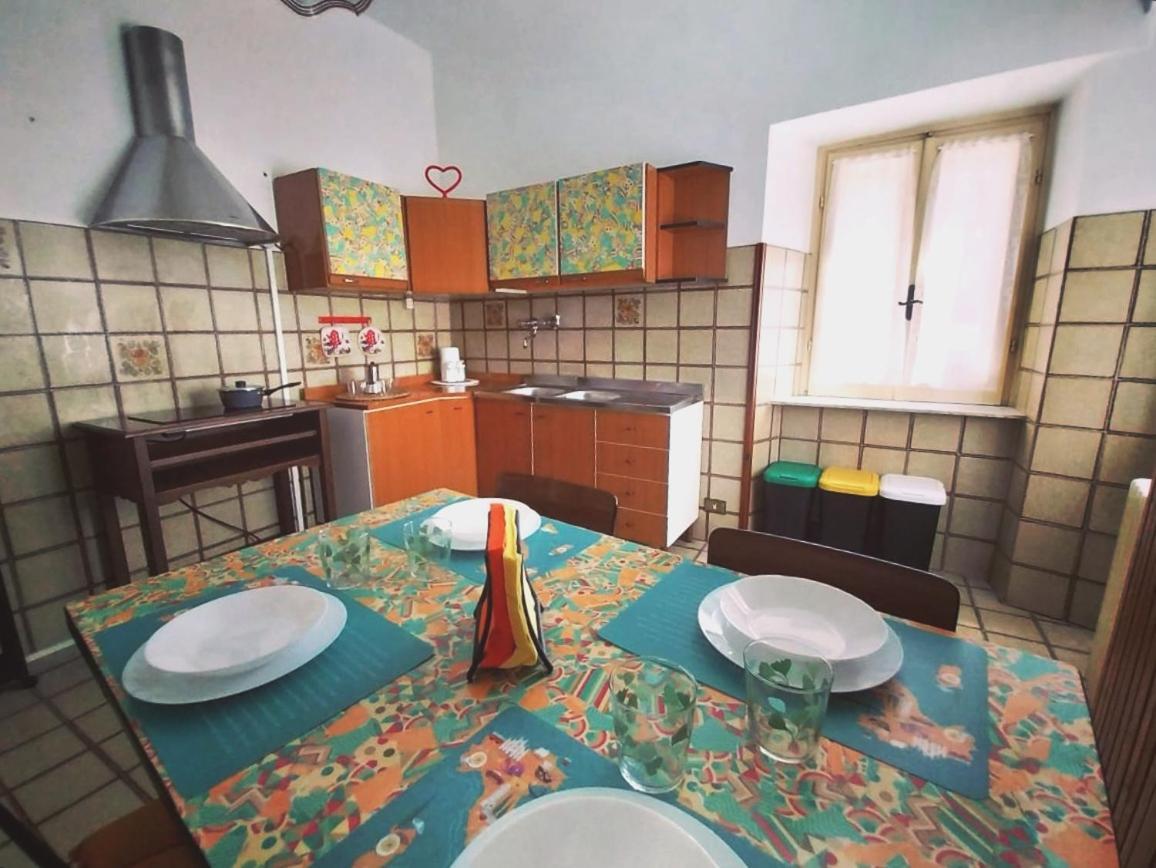 דירות Supino Casina Di Paolo E Maria מראה חיצוני תמונה